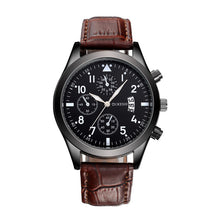 Load image into Gallery viewer, Luxury Leather Band Analog Men Watch